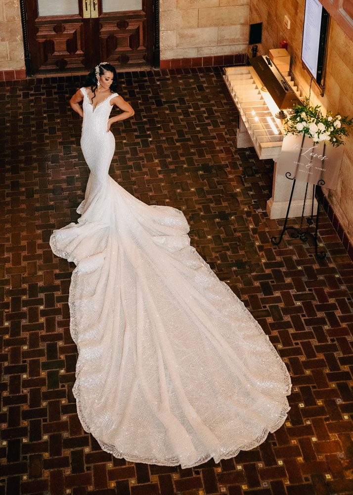 VINTAGE CHIC - Kristin Ashley Events  Wedding dresses, Bride, Wedding gowns